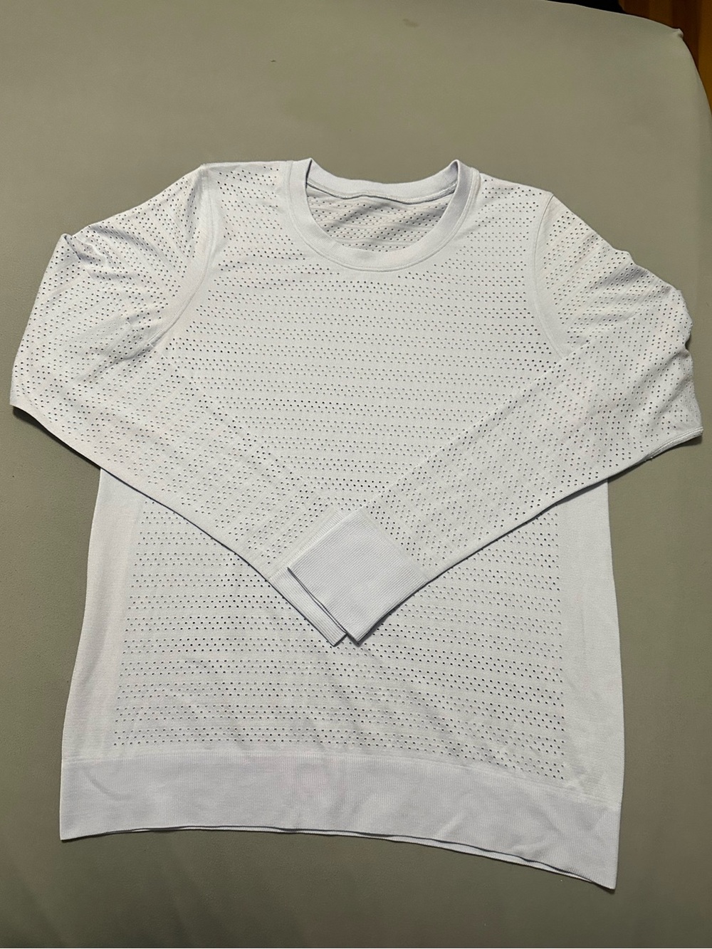 🪻 Lululemon Trained to Be Long Sleeve Top Lavender Gray Size 6